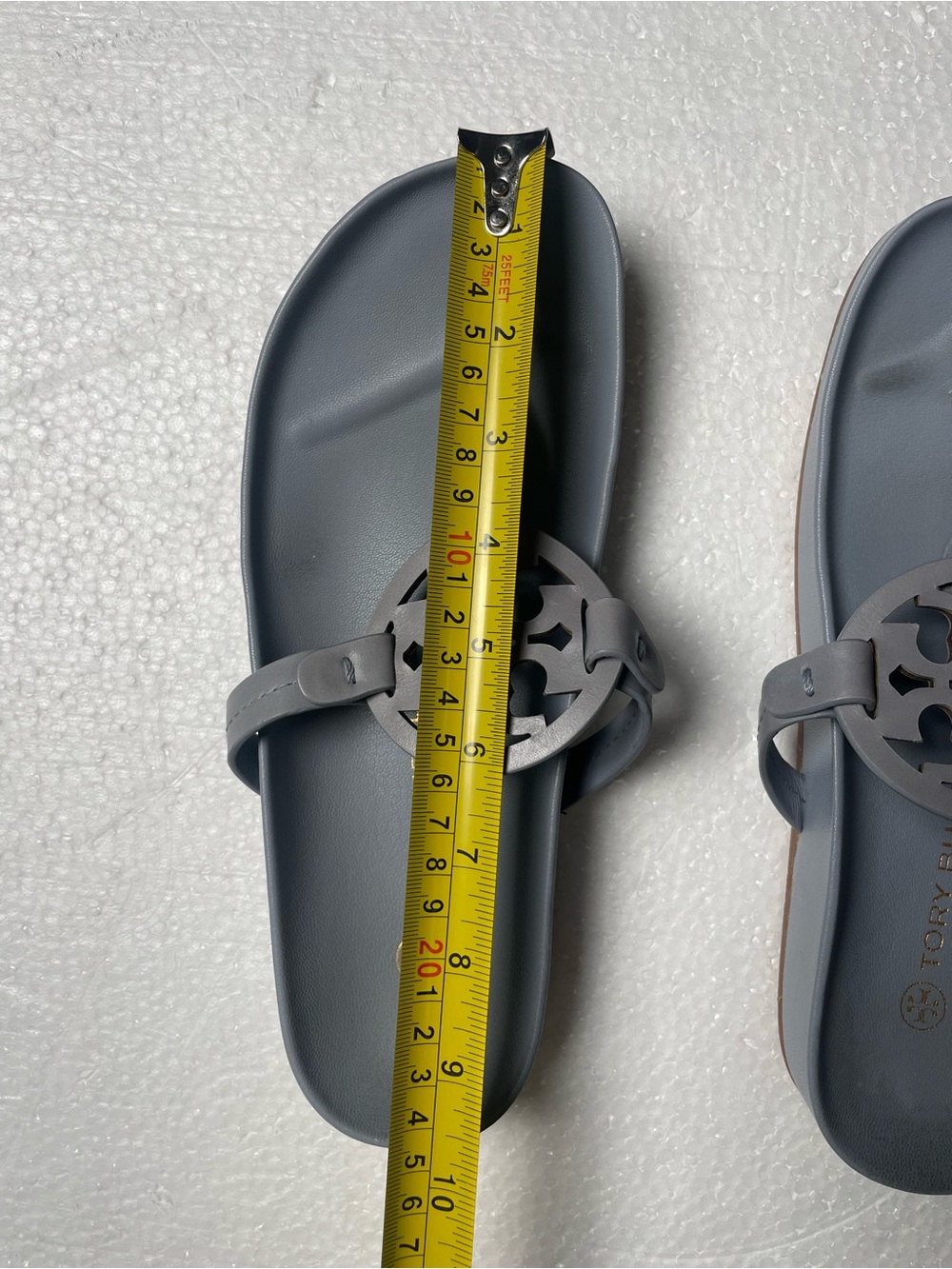 Tory Burch Logo Thong Sandals in Slate Gray - Picture 7 of 7